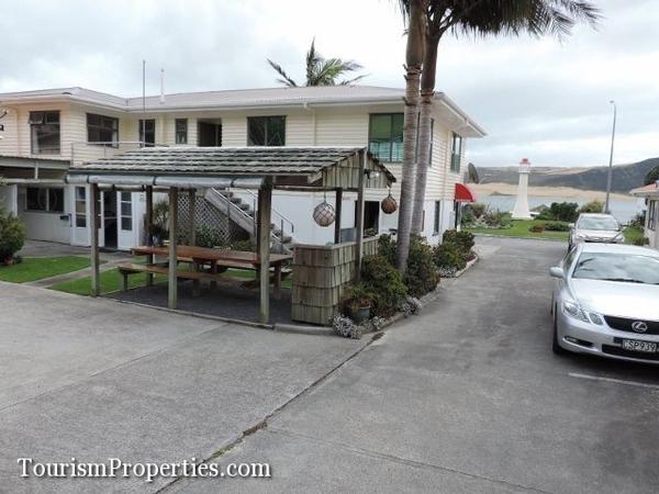Buy a motel in Opononi, Hokianga Harbour New Zealand 